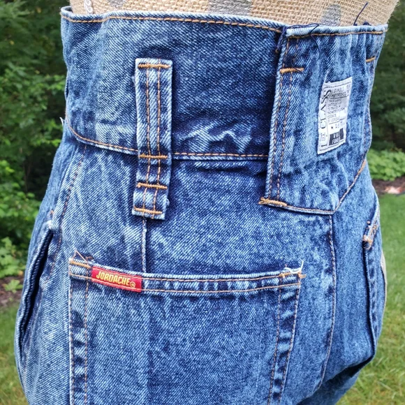 Vintage Jordache 24" waist high rise pleated jeans Barrel Leg - Picture 3 of 16
